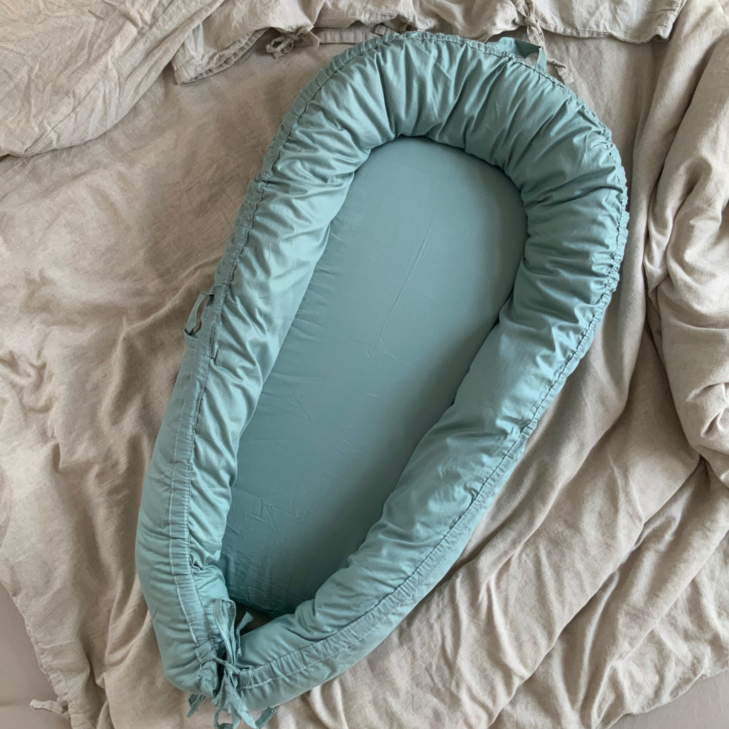 Veres Baby Kokon Nest – Weiches Babynestchen aus Baumwolle, Waschbar – 5 Farben