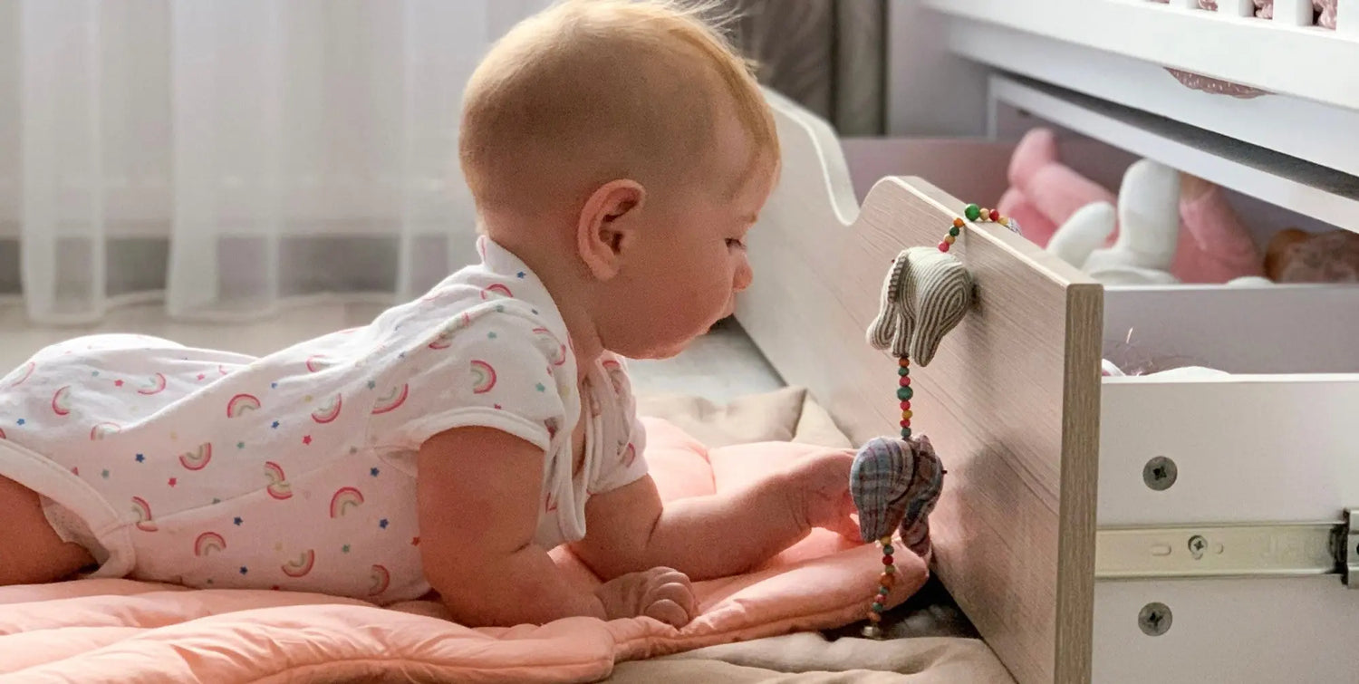 Veres Zubehör: Praktische und stilvolle Ergänzungen für das Kinderzimmer, die Funktionalität und Komfort verbessern, von Aufbewahrungslösungen bis hin zu dekorativen Accessoires.
