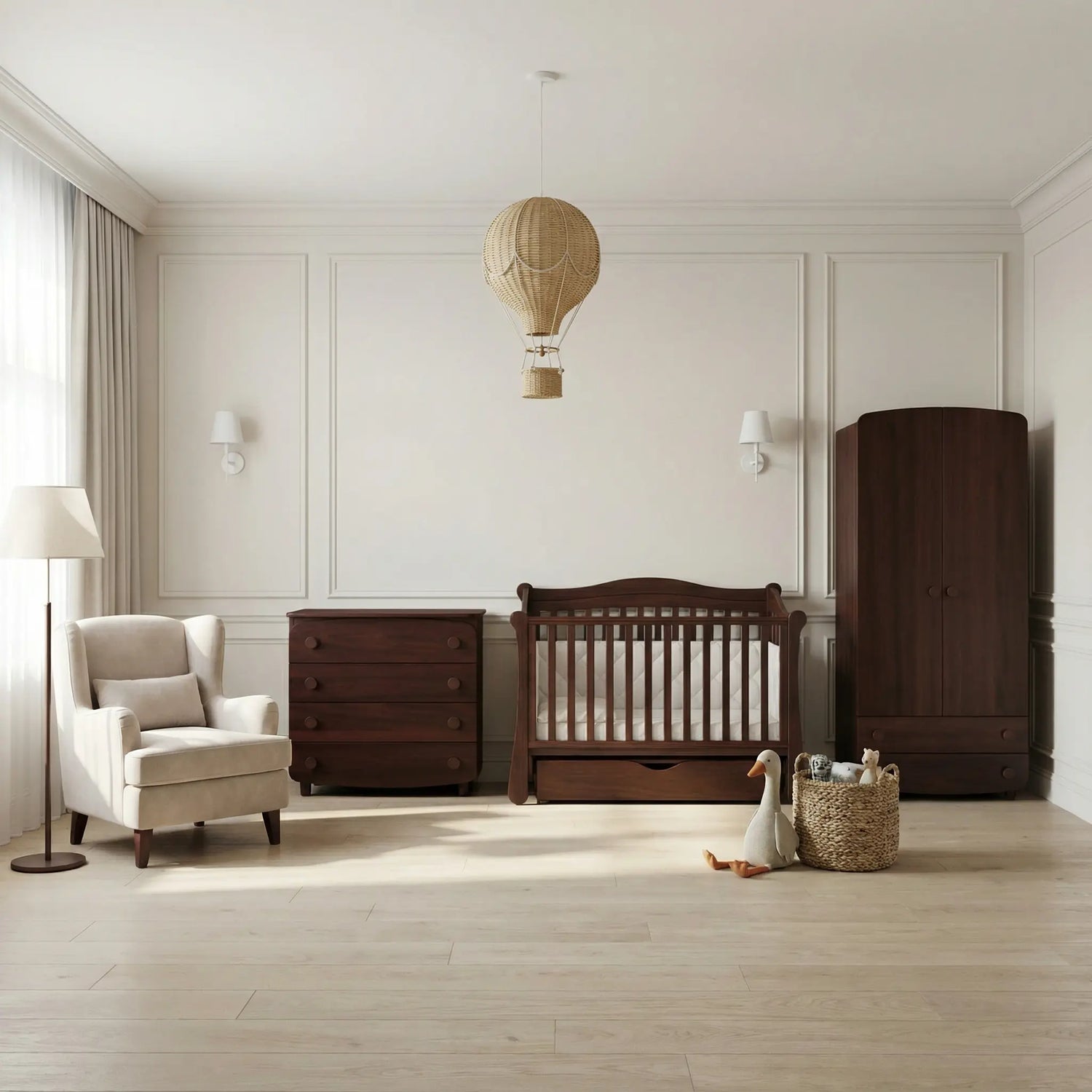 Veres Klassik Kollektion: Elegante und zeitlose Babyzimmermöbel mit klassischen Designs, sanften neutralen Farben und hochwertiger Verarbeitung