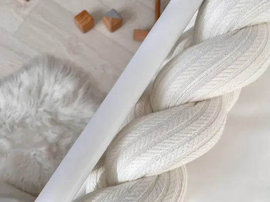 Babybettwäsche-Set 6 für ovale Babybetten 140×70 cm – TraumLand Milchweiß