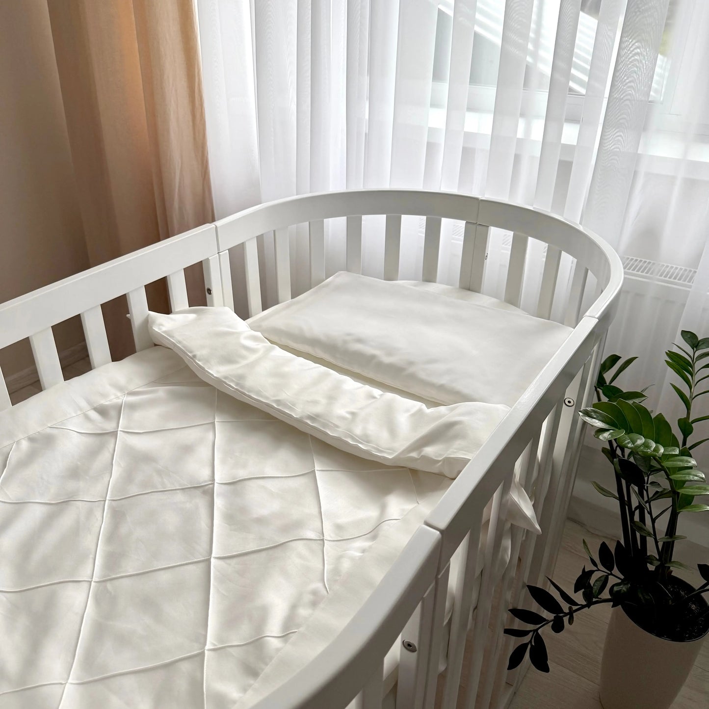 Babybettwäsche-Set 6 für ovale Babybetten 140×70 cm – TraumLand Milchweiß